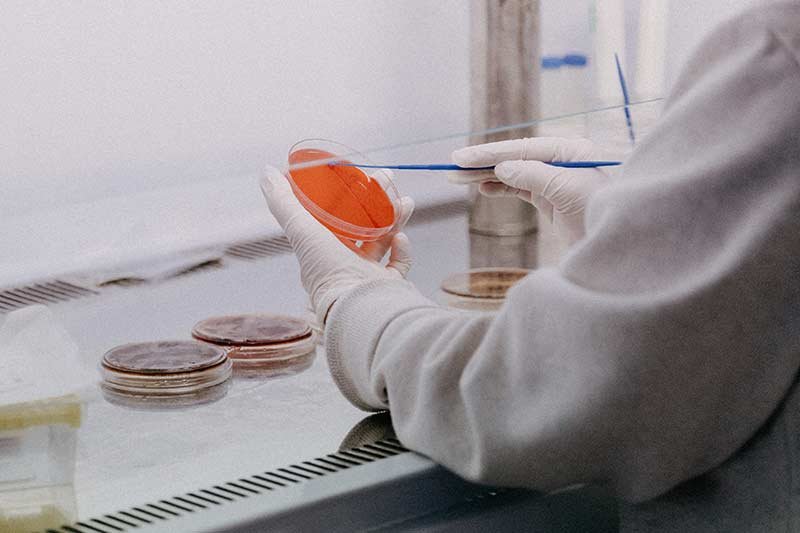 Contacta con Química y Control